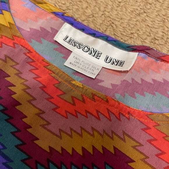 Vintage 100% Silk Chevron Zigzag Blouse Top Rainbow – S - Picture 5 of 9